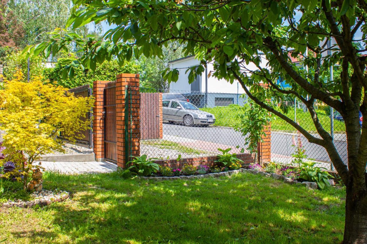 Domek Na Wzgorzu Apartment Cieszyn  Exterior photo